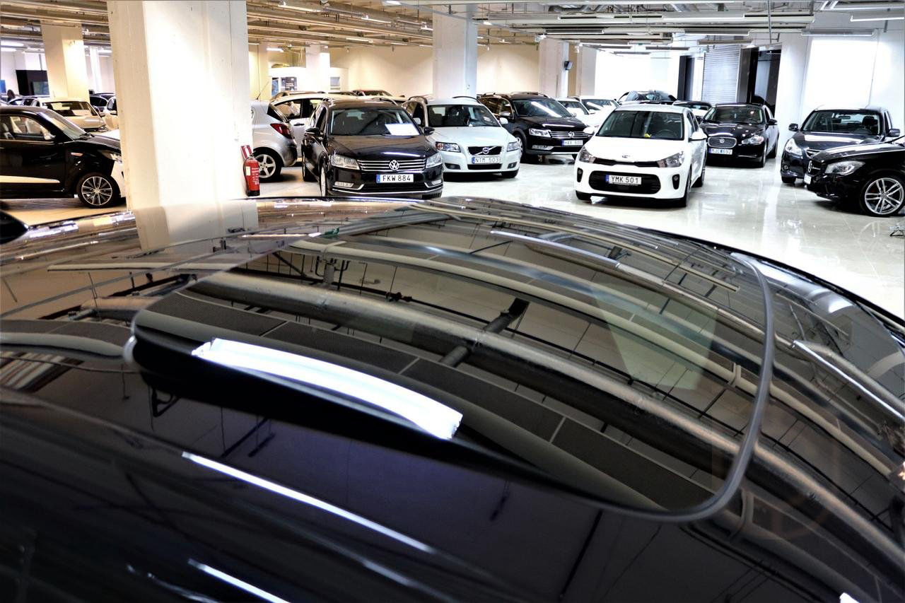 BMW 730 LD 266hk INDIVIDUAL B/W X-DRIVE TV-BAK MAXUTR MOMS