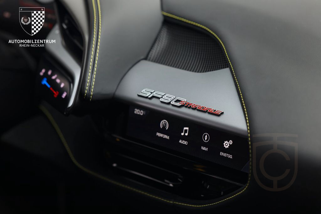 Ferrari SF90 Stradale RacingSeats/Carbon-LED/Liftsystem