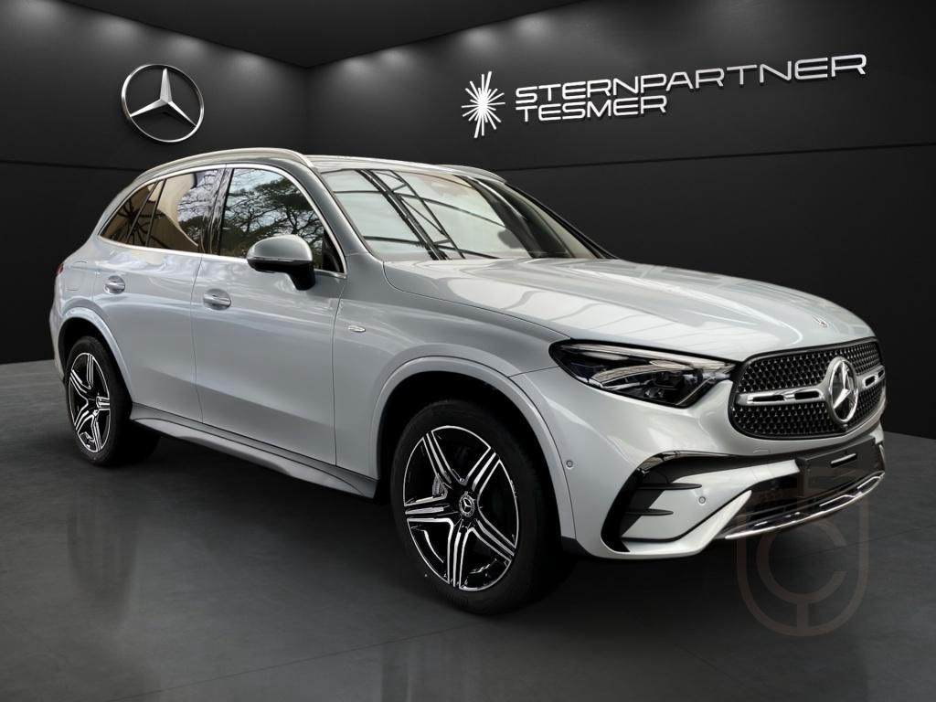 Mercedes-Benz GLC 300 e 4MATIC mit EQ Hybrid Technologie +AMG