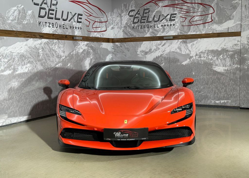 Ferrari SF90 Spider/Lift/Carbon/Special Colour