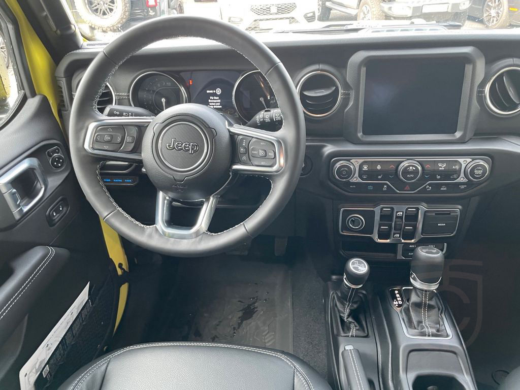 Jeep Wrangler Sahara PHEV 4xe Sky-One-Touch