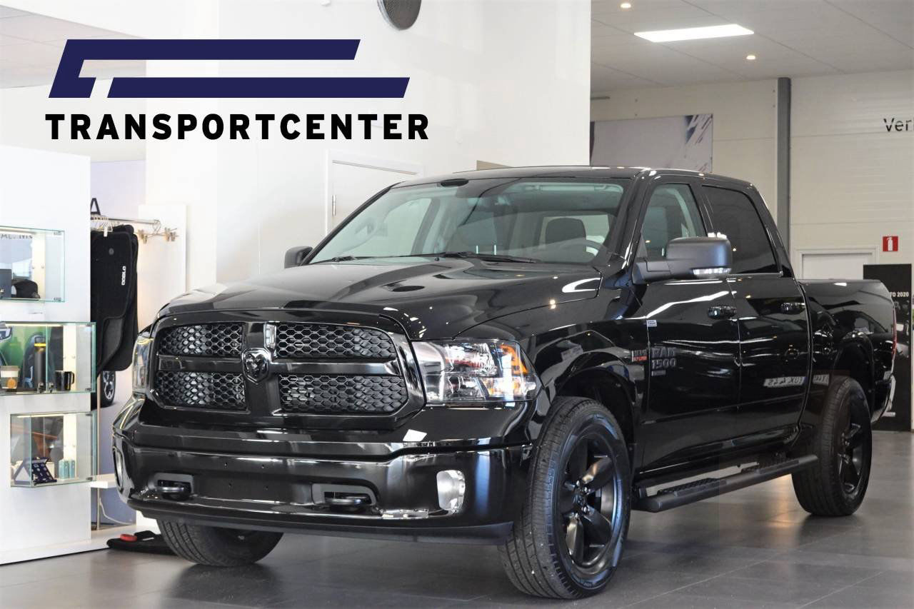 RAM 1500  Classic Black 5.7L HEMI V8