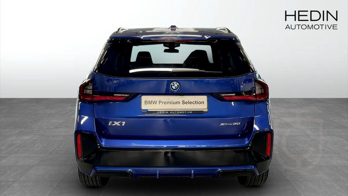 BMW iX1 xDrive30 230kW 2024
