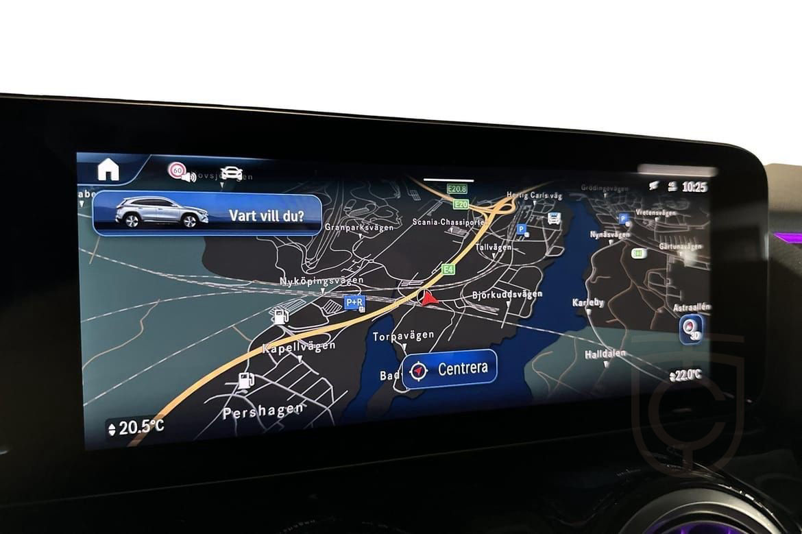 Mercedes-Benz GLA 200 AMG Panorama 360° Distronic