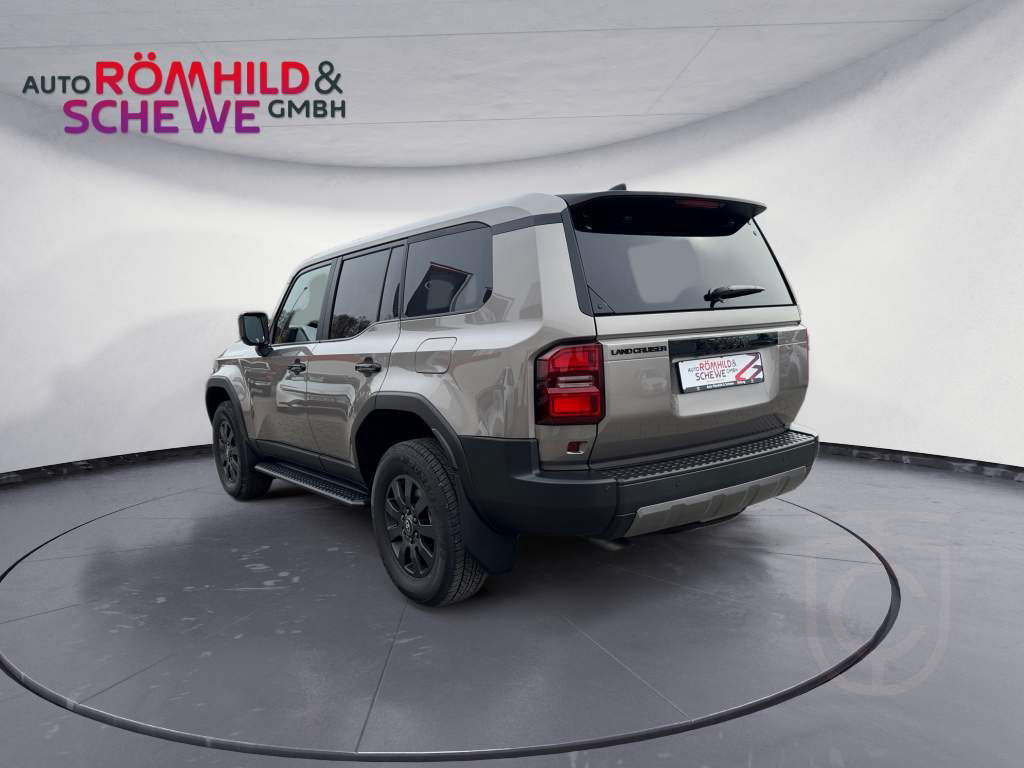 Toyota Land Cruiser 2.8 D-4D AT Executive+7-Sitzer+Schi
