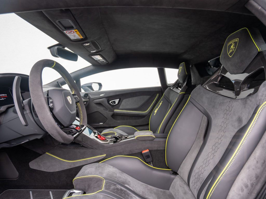 Lamborghini Huracán Sterrato GRIGIO TELESTO SPORT-SEAT SENSO