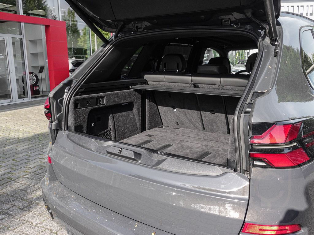 BMW X5 M60i xDrive leas.ab 965€,DAProf,PAPrfof,SKYLO