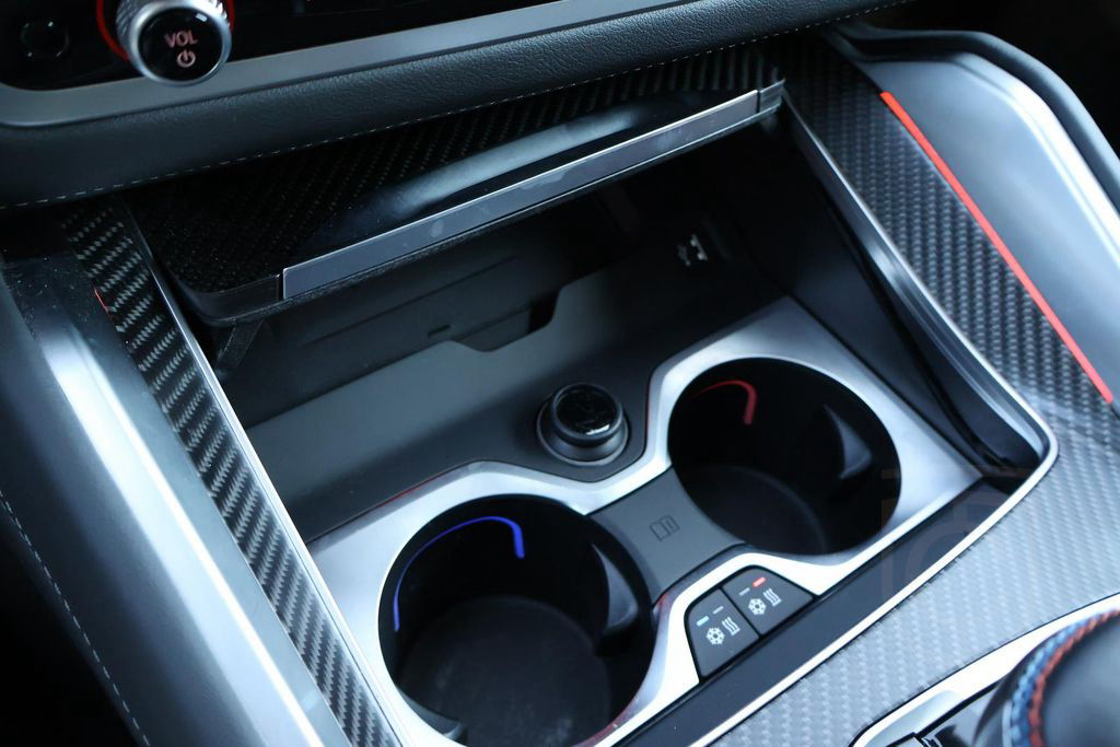 BMW XM "INDIVIDUAL" B&W-AHK-Massage-DriversP.-Iconic