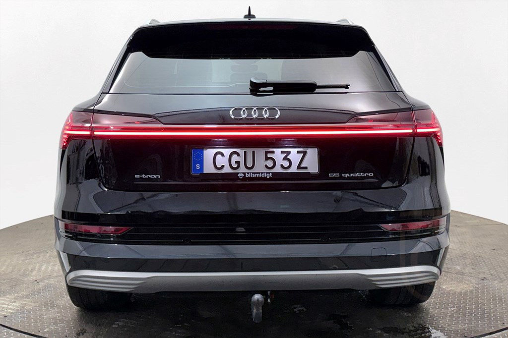 Audi e-tron 55 quattro