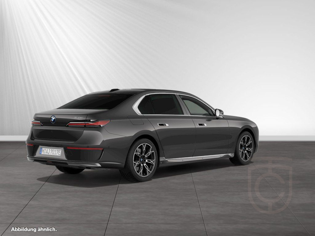 BMW 750e xDrive Allrad|PanoSkyLounge|Bowers&Wilkins
