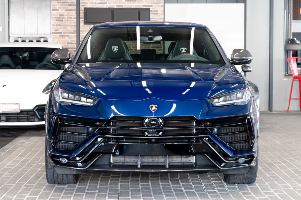 Lamborghini Urus Performante|FULL CARBON|AKRAPOVIC|B&O|VOLL