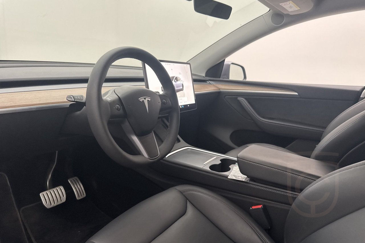 Tesla Model Y Performance AWD