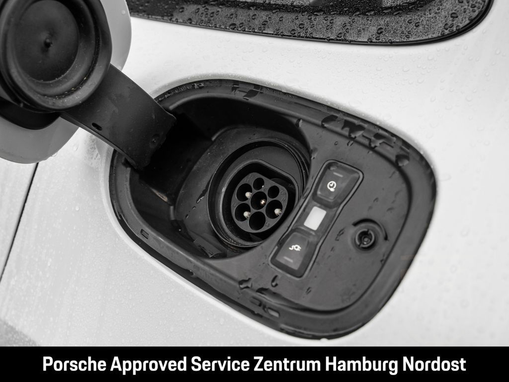 Porsche Panamera 4S E-Hybrid Sport Turismo Sportabgasan.