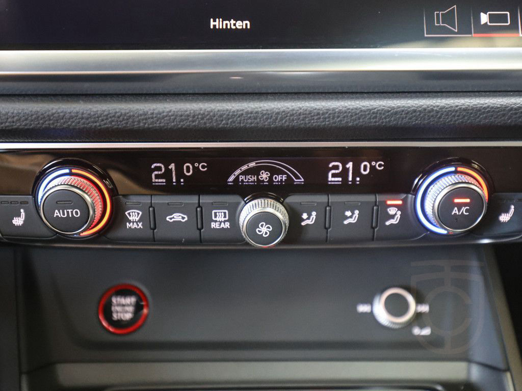 Audi RS Q3 Sportback Black quattro S tronic ACC PANO