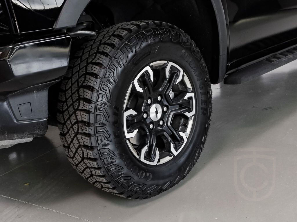 Chevrolet Silverado ZR2*NAVI*AHK*360°KAMERA*GASANLAGE