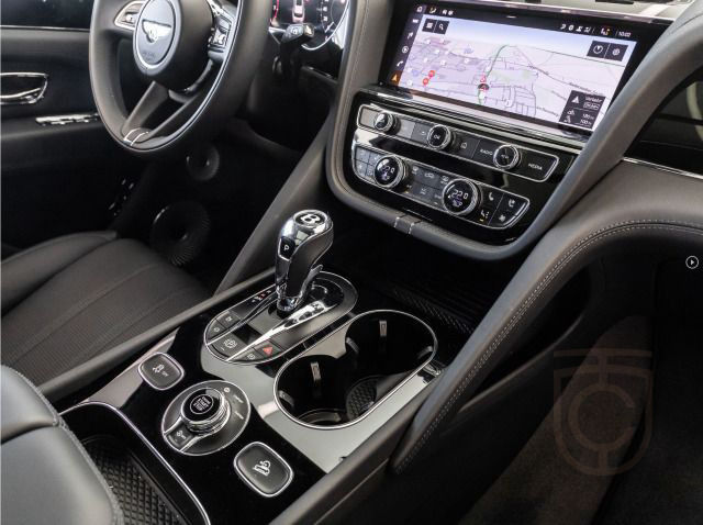 Bentley Bentayga V8 22" Massage