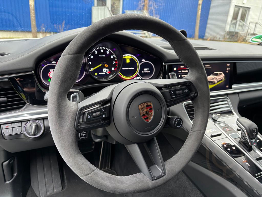 Porsche Panamera 4S E-Hyb SPORT Turis. #INNO! BURMESTER!