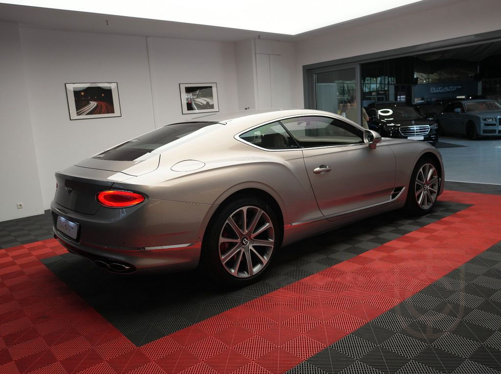 Bentley Continental GT V8
