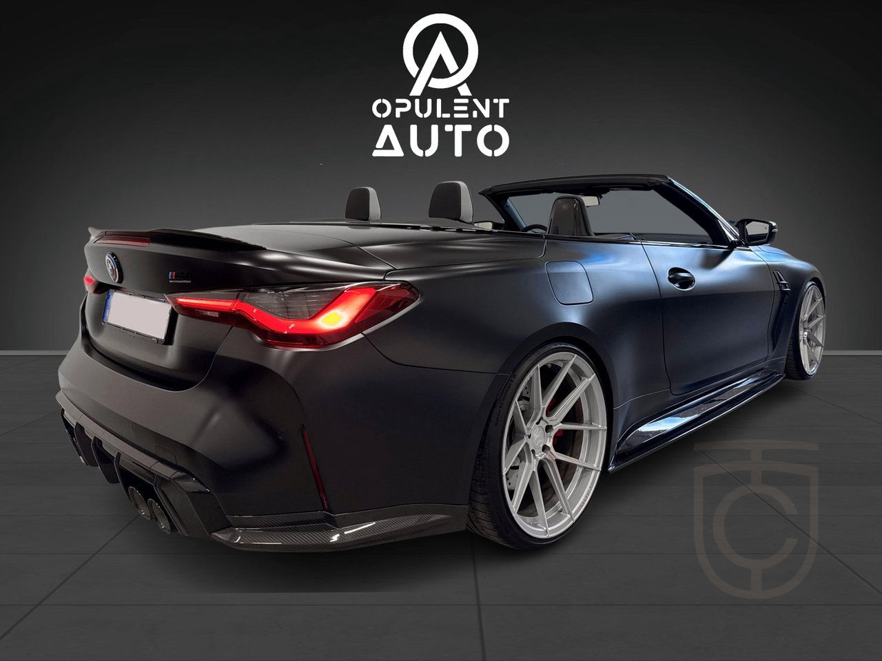 BMW M4 Competition xDrive Convertible Individual