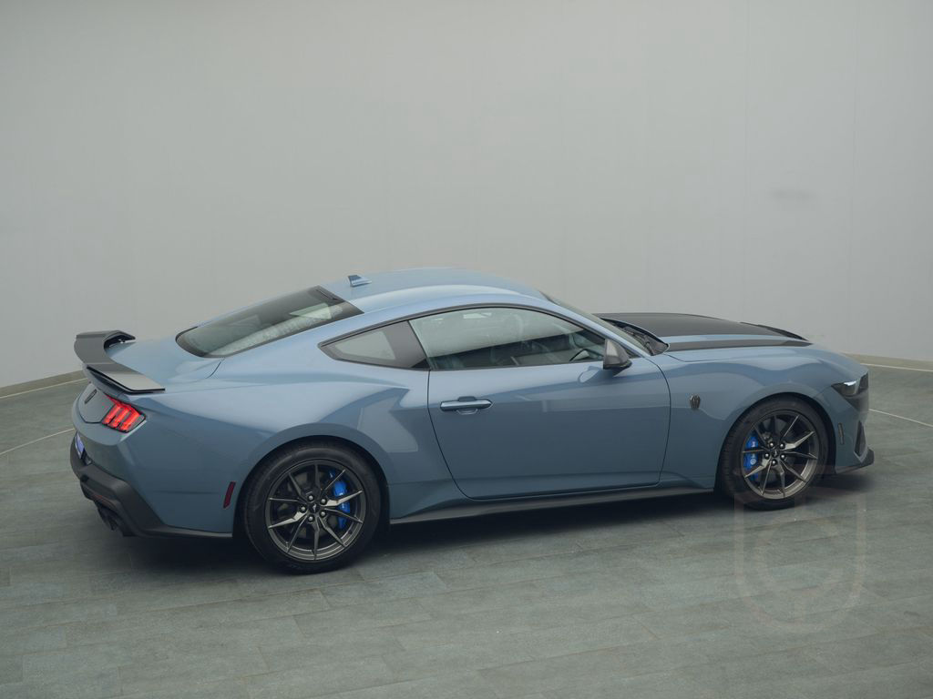 Ford Mustang Dark Horse Coupé V8 454PS Aut. -14%*