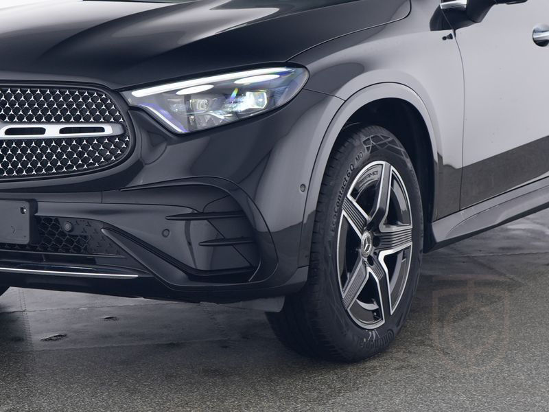Mercedes-Benz GLC 300 de 4M AMG-Sport/Technik/Pano/Distr/19'