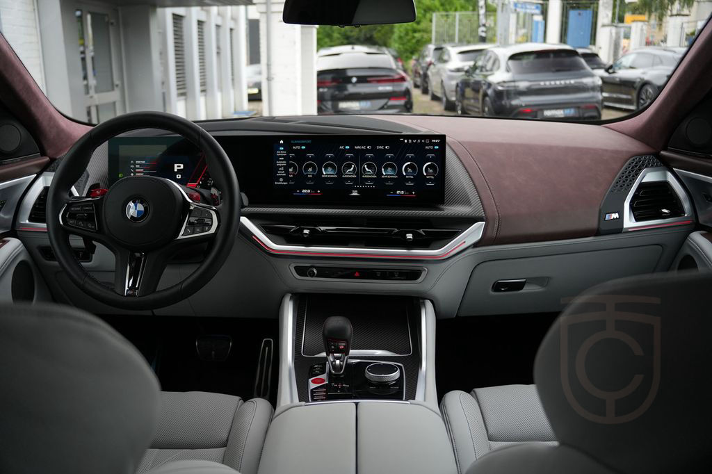 BMW XM BLACK EDITION-ACC-AHK-23M-LEDER SILVERSTONE