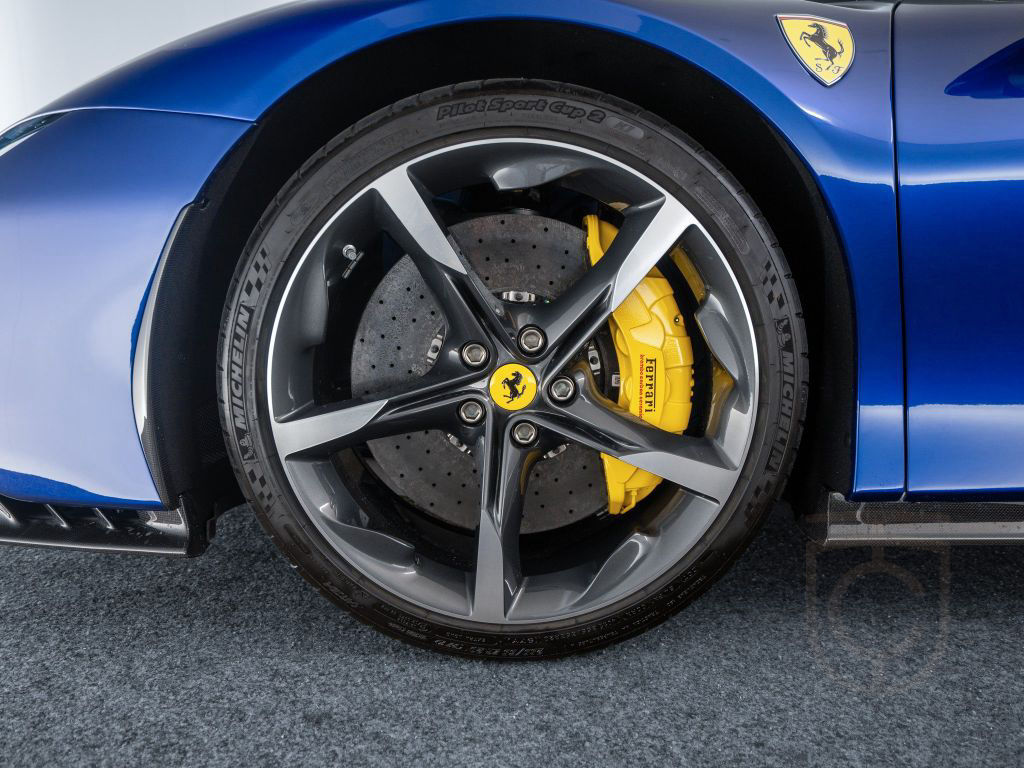 Ferrari SF90 Spider FERRARI SINGEN