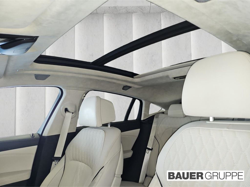 BMW X6 M50 i B&W Standheiz. DA Prof Laser Pano 22''