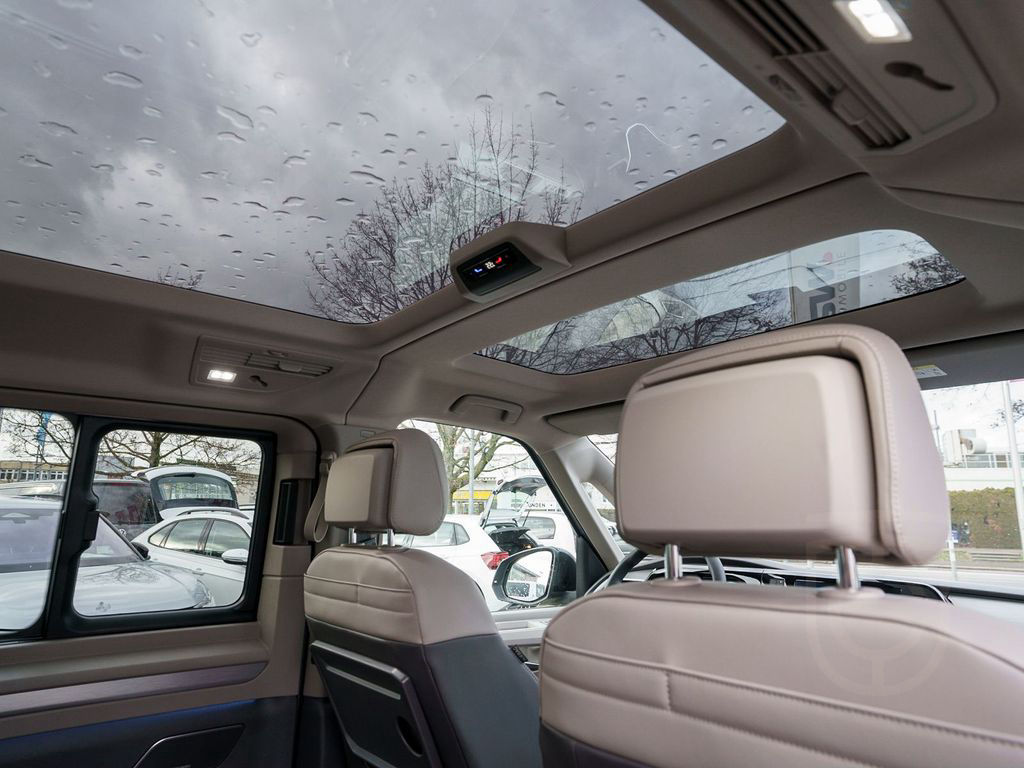 Volkswagen Multivan Life 2,0 TDI SCR DSG lang 7-Sitzer AHK