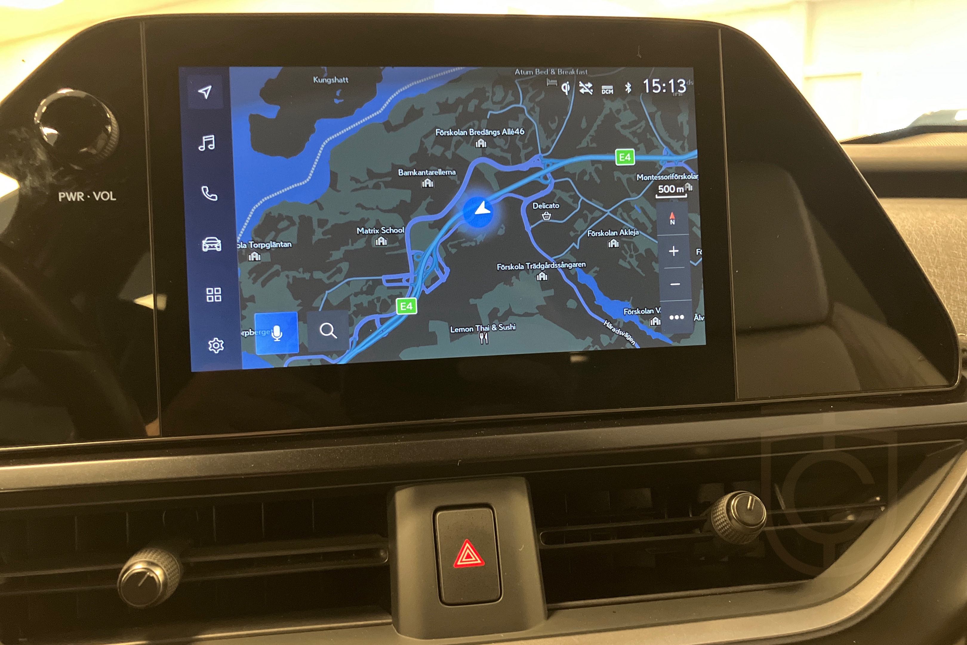 Lexus UX 250h E-Four