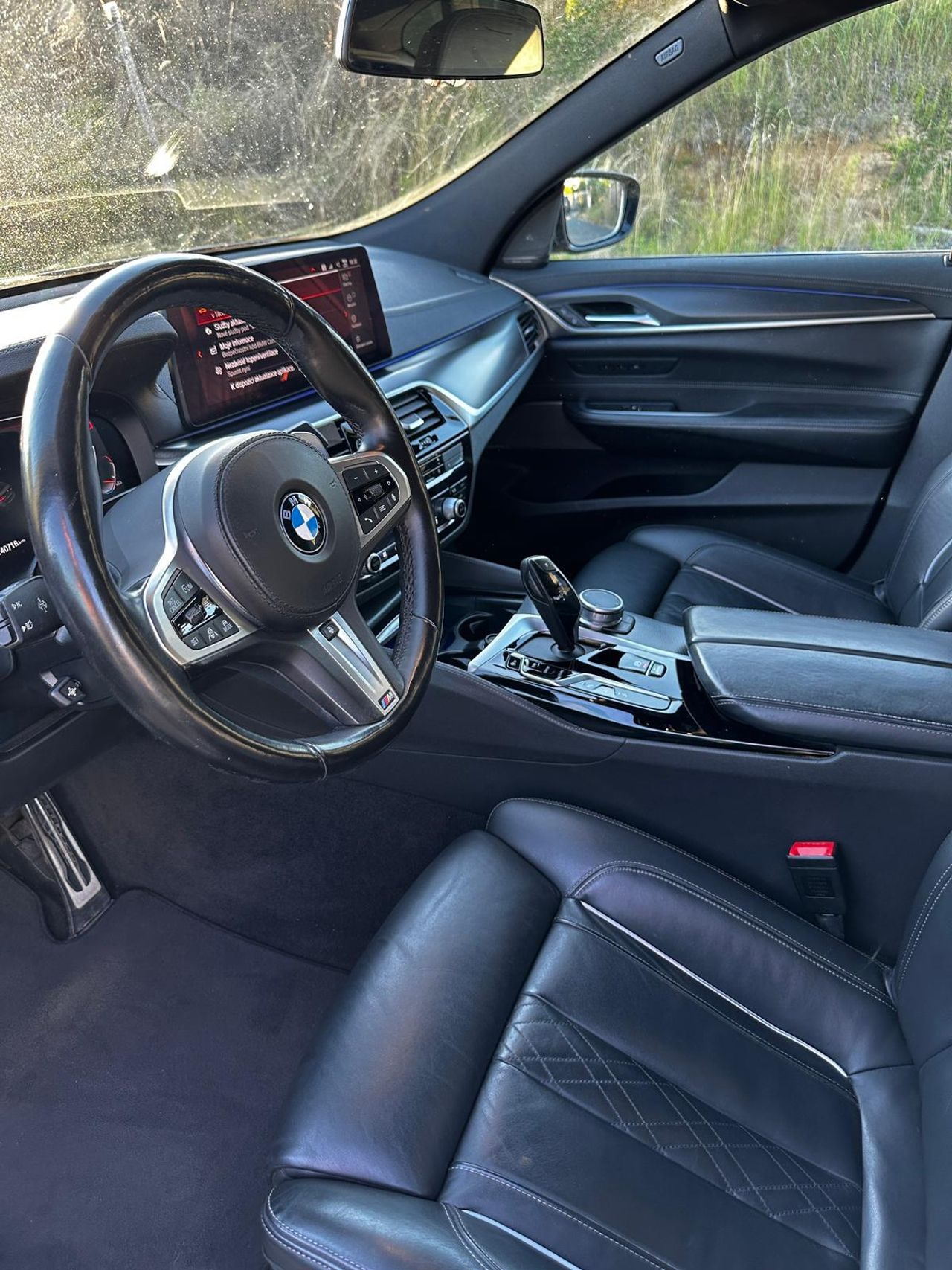 BMW 630xd GT*HUD*topení*H/K*tažné*360°
