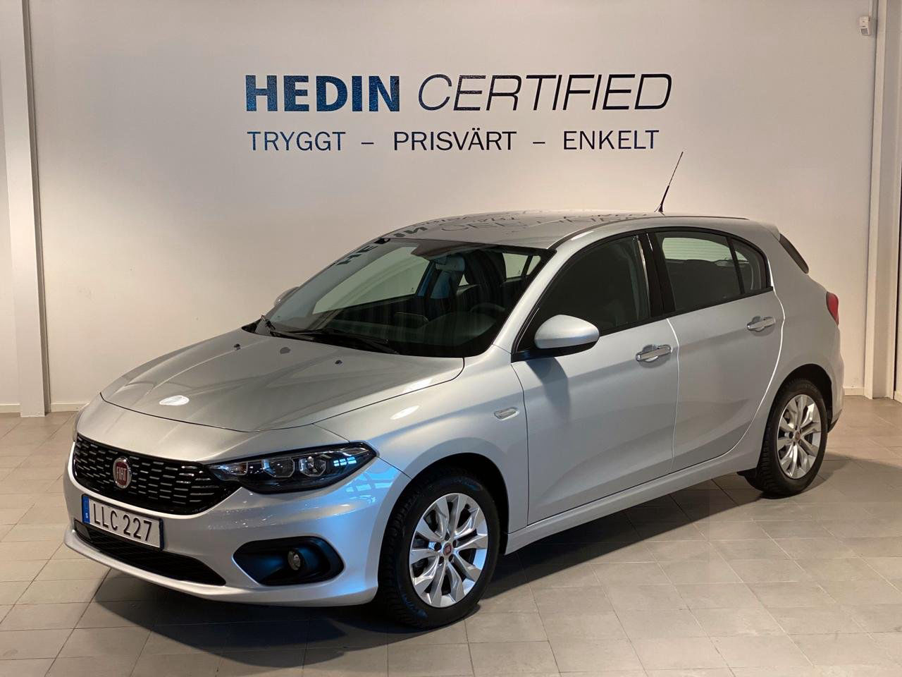 Fiat Tipo HB LOUNGE 1.4 FIRE T-JET