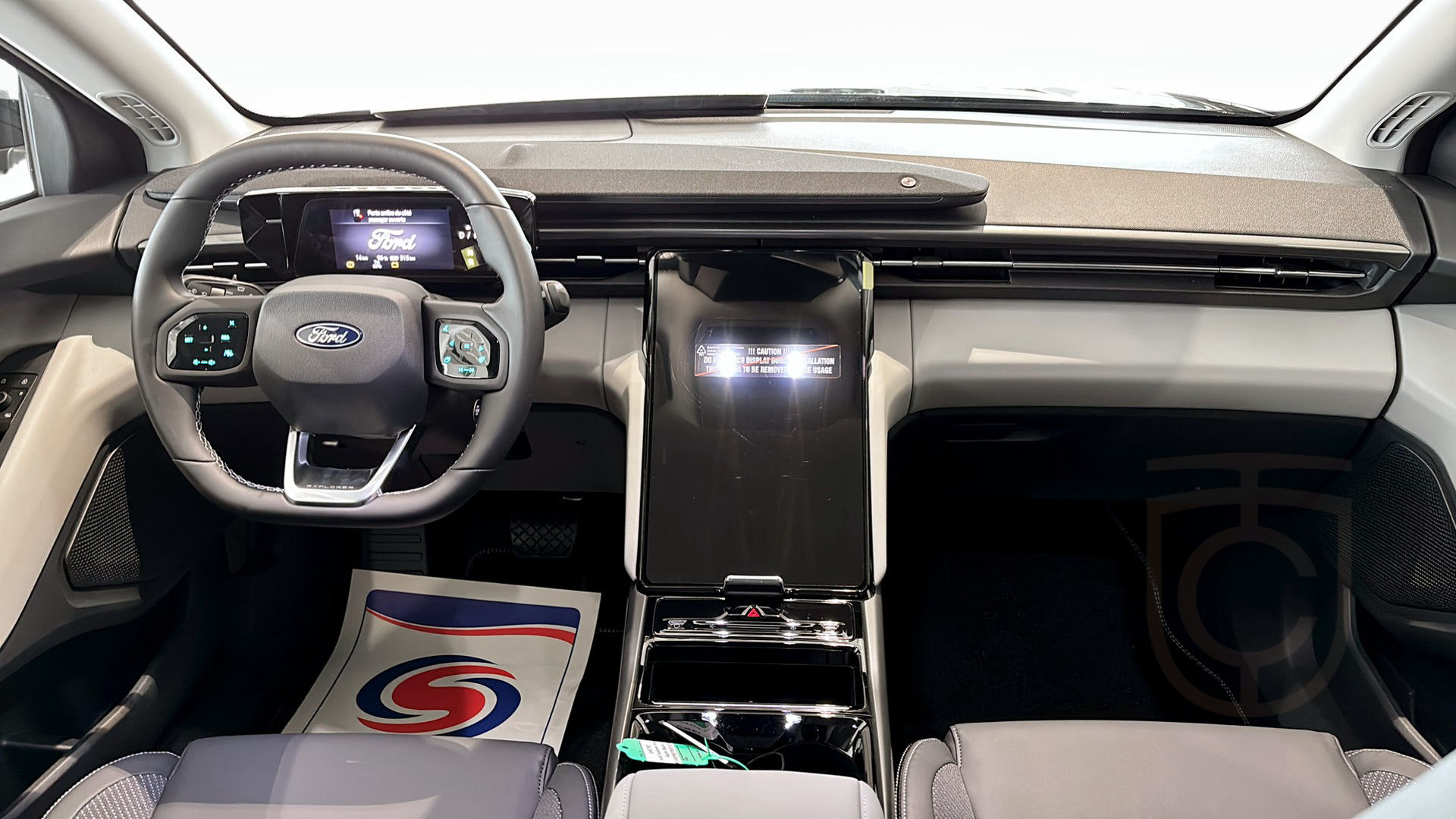 Ford Explorer EV Extended Range RWD