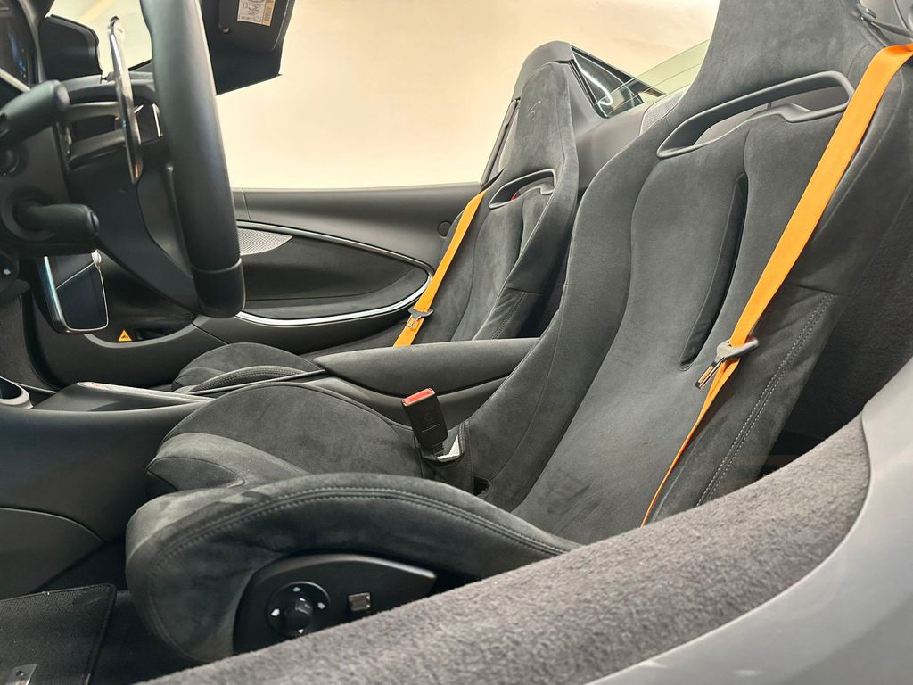 McLaren Artura Spider - McLaren Orange