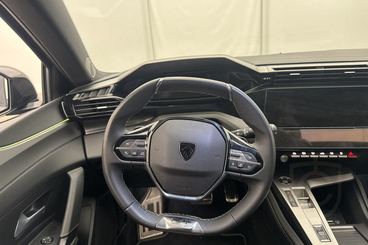 Peugeot 408 1.2 PureTech