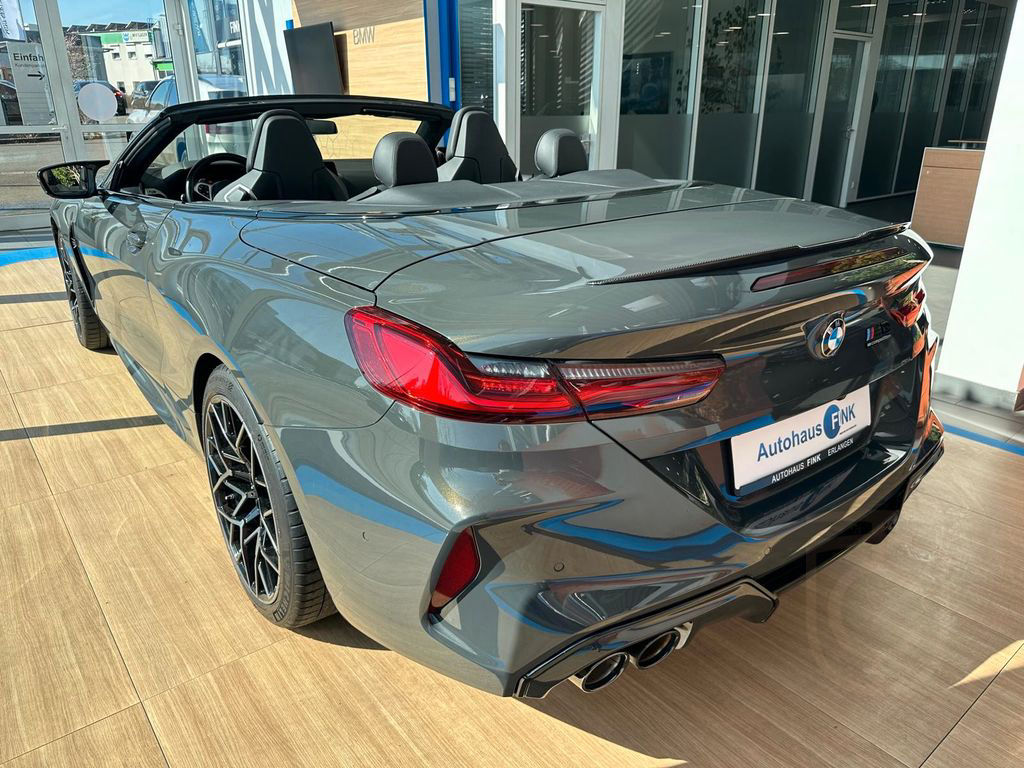 BMW M8 xDrive Competition Cabriolet 212K Neupreis!