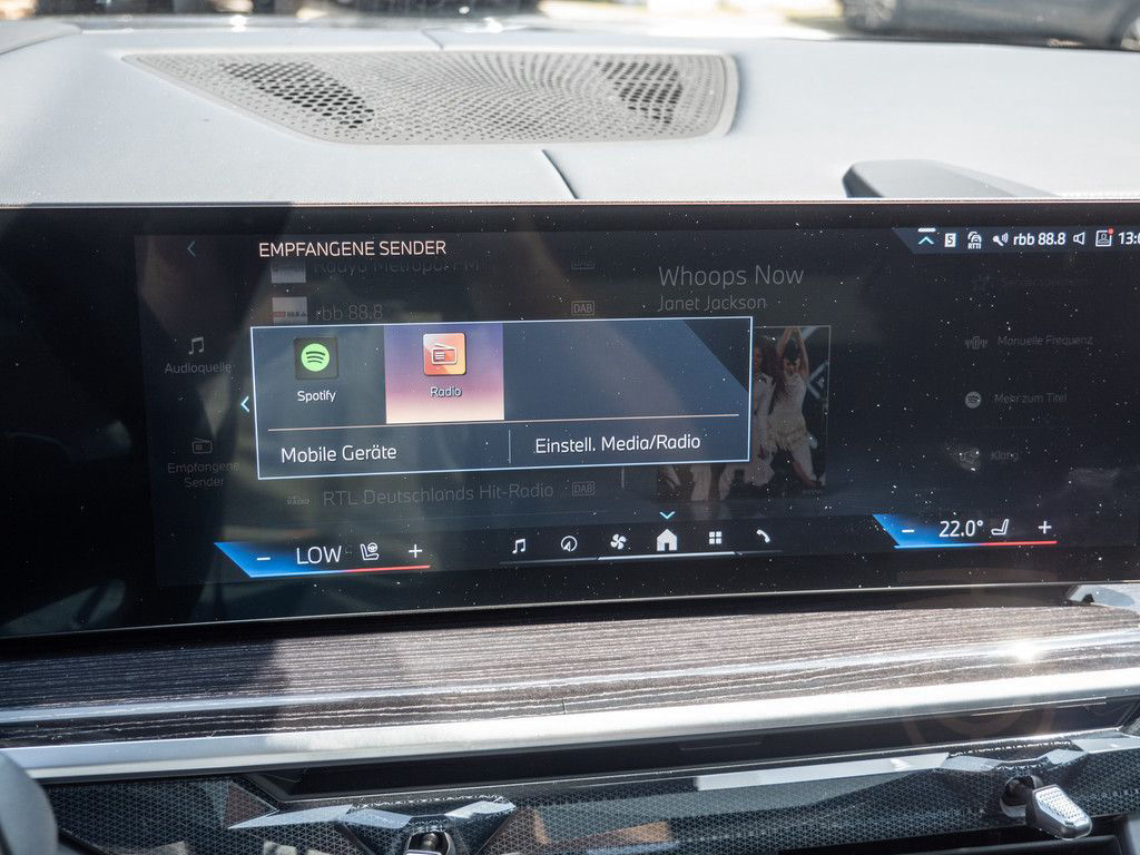 BMW X7 xDrive 40i M-Sport STANDHZG+AHK+AUTOBAHNASSIS