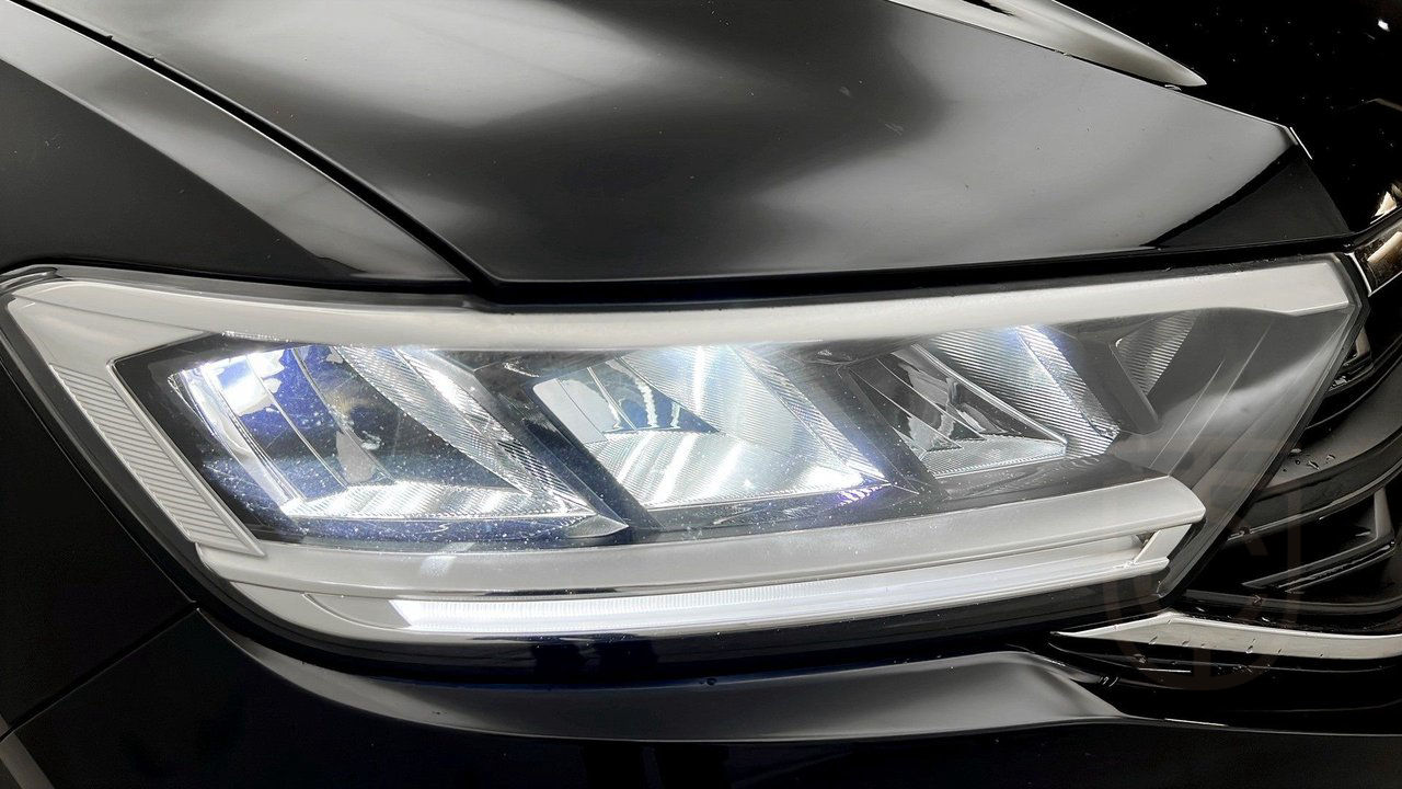 Volkswagen T-Roc Life TSI150