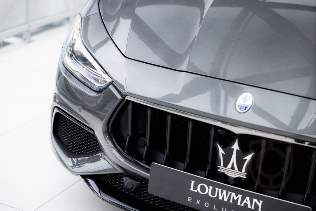 Maserati Ghibli Hybrid GT Edizione Finale | Heated Front
