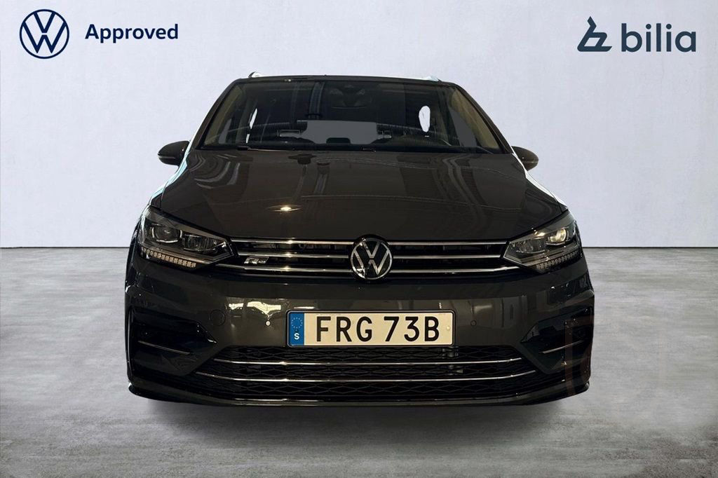 Volkswagen Touran 7-seater 1.5 TSI