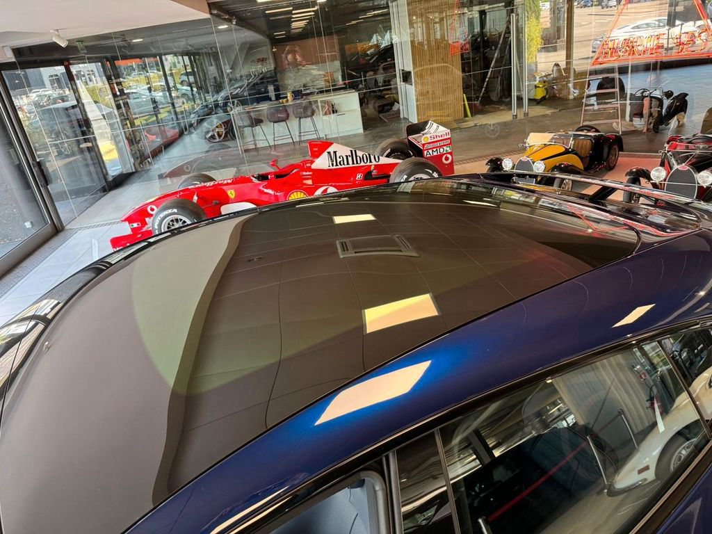 Ferrari Purosangue V12 725 DCT 4WD