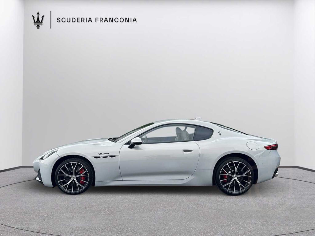 Maserati GranTurismo Modena