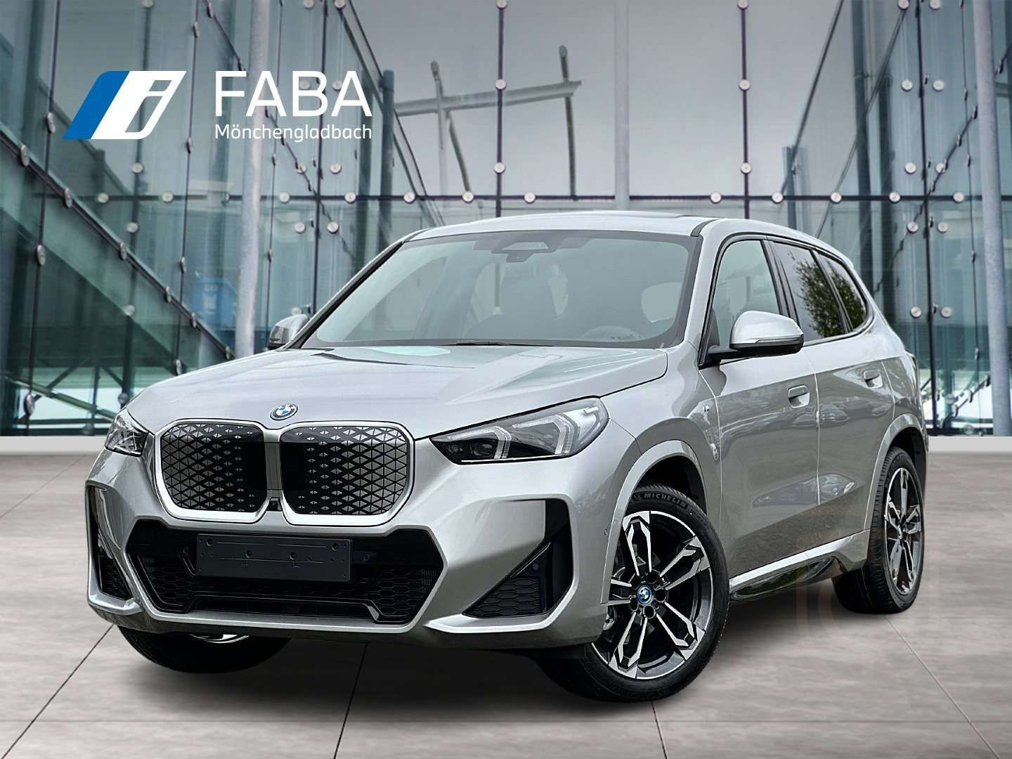 BMW iX1