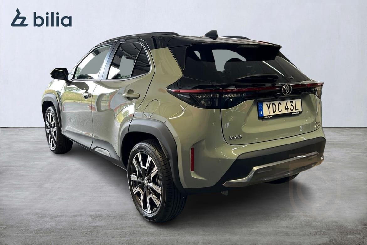 Toyota Yaris Cross Hybrid 130 AWD-i 1,5 PREMIERE EDITION PAN