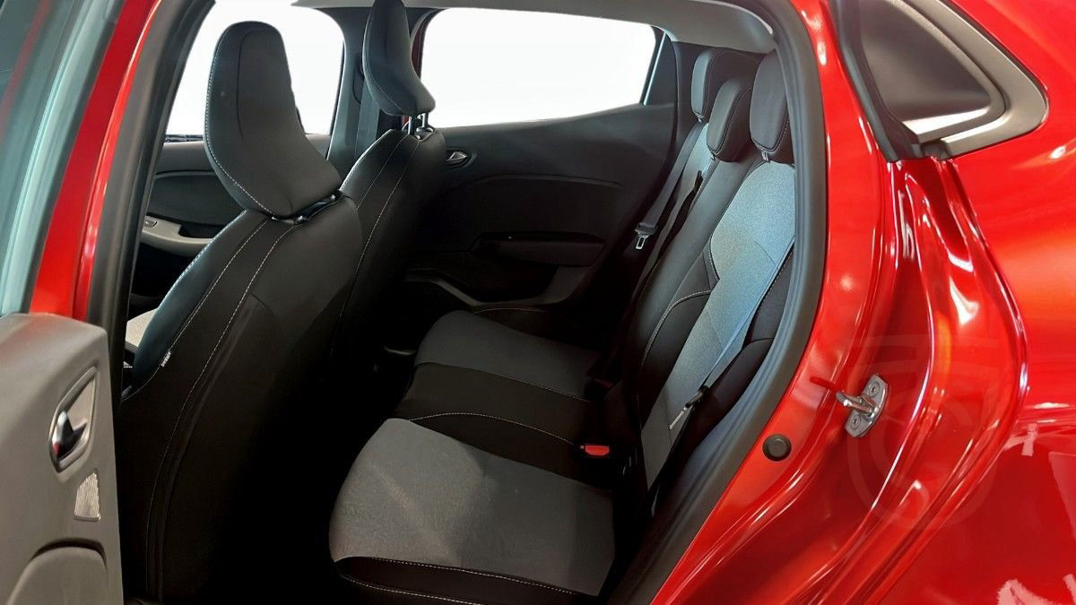 Renault Clio EVOLUTION 90 3490:-