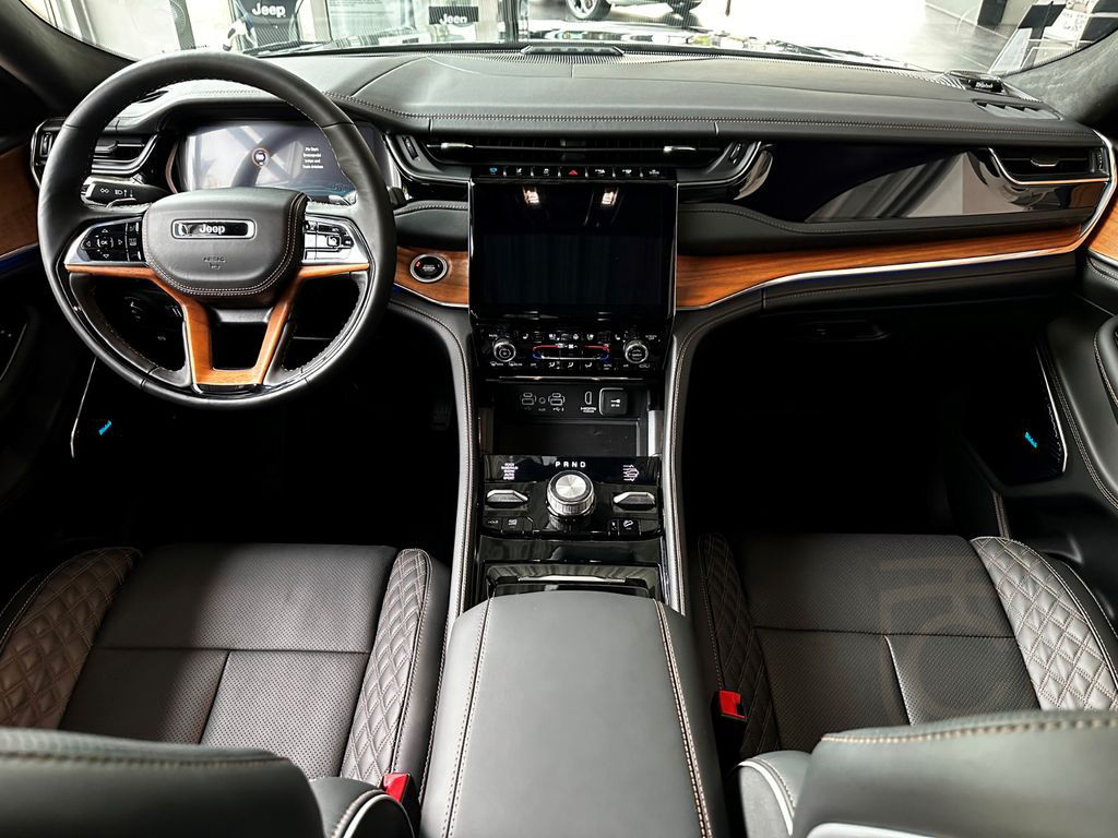 Jeep Grand Cherokee Summit 4xe +HEAD-UP +SITZKÜHLUNG+