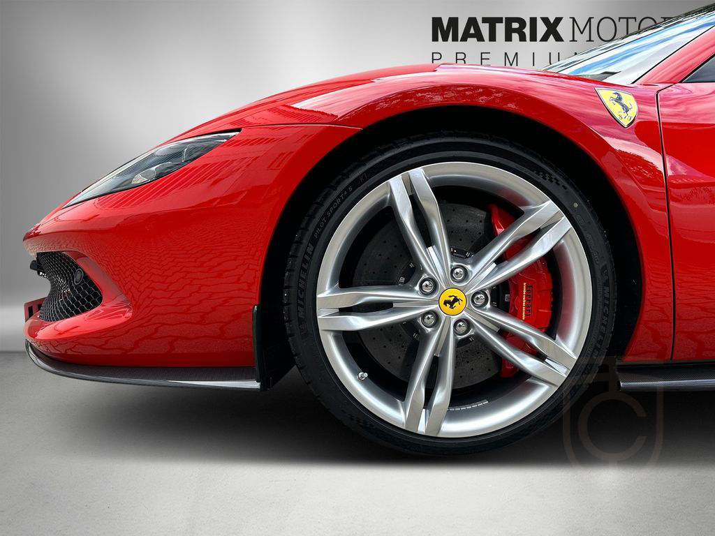 Ferrari 296 GTS Carbon Lift 20" XL Carbon Seats