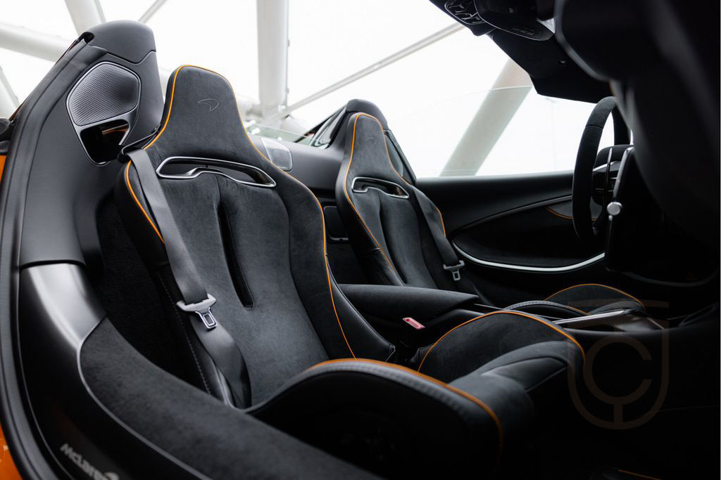 McLaren Artura Spider 3.0 V6 Plug-In | Performance | Car