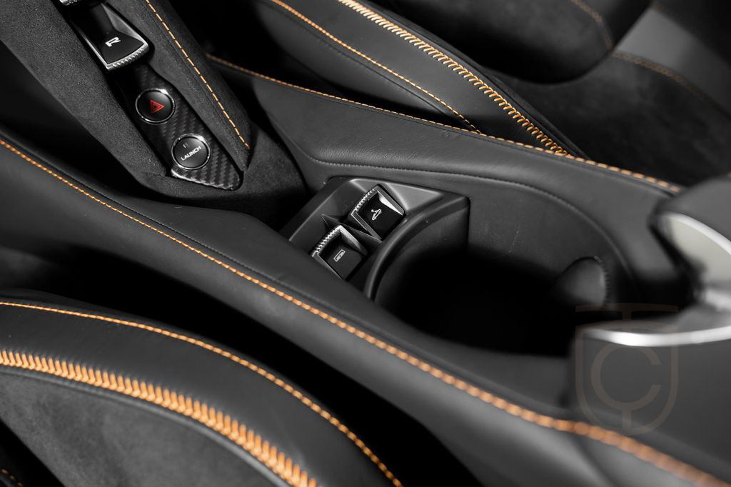 McLaren 720s Spider - Perf. - MSO Bespoke Chicane Effect