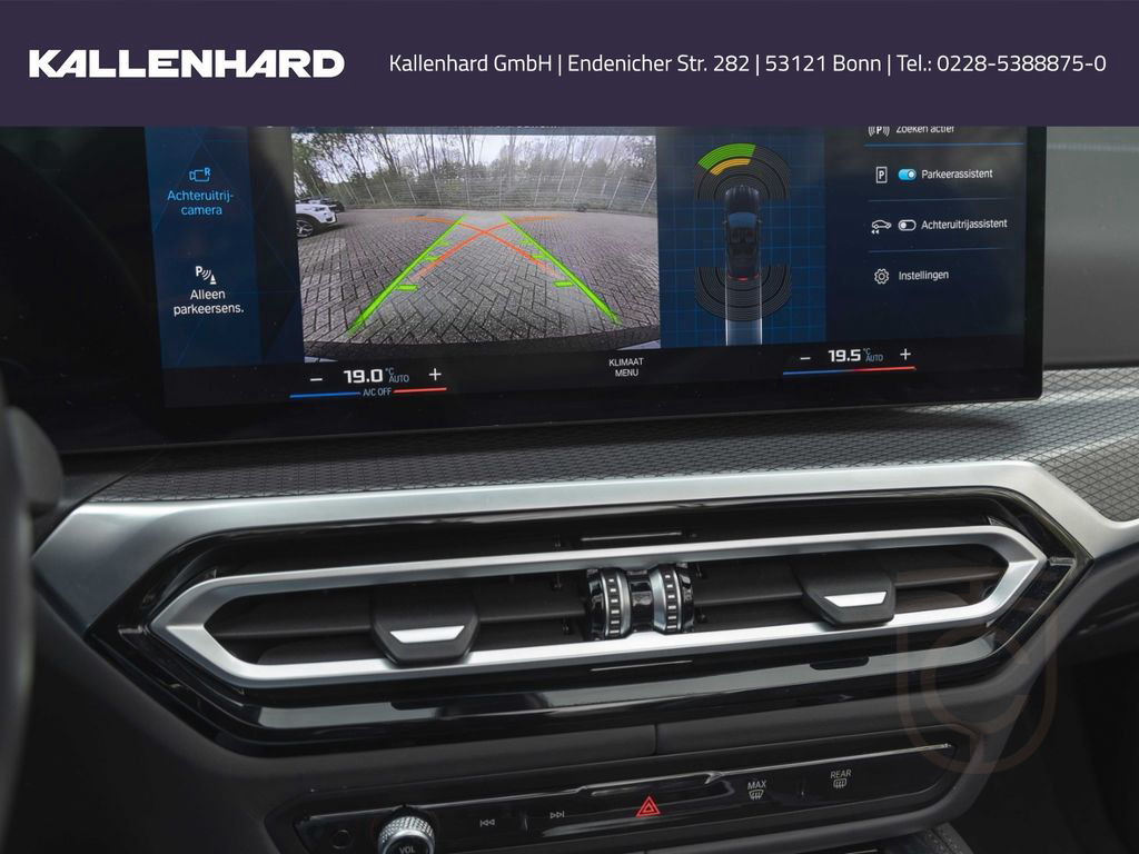 BMW M4 xDrive Competition Cabrio-Widescreen-DrivingA